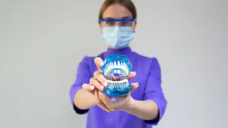 How To Take Care of Your Orthodontic Retainers: 21 Tips